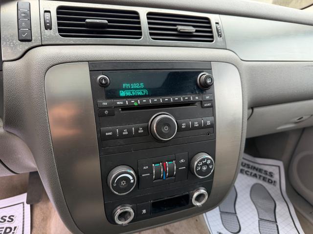 2007 Chevrolet Suburban LT1 1500 4WD