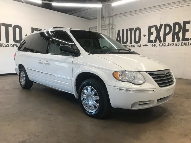 2006 Chrysler Town & Country Limited
