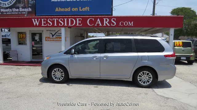 2011 Toyota Sienna