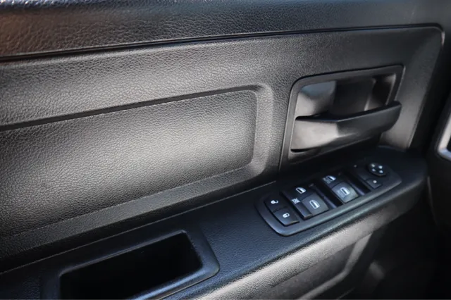 2019 Ram 1500 Classic Tradesman photo 13