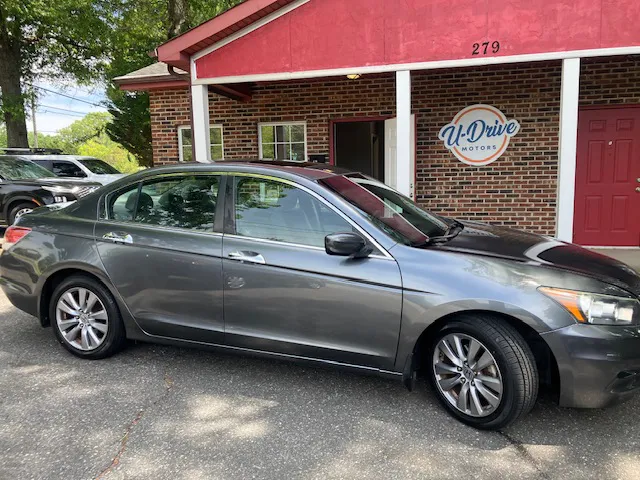 2011 Honda Accord EX-L V6 Auto's photo