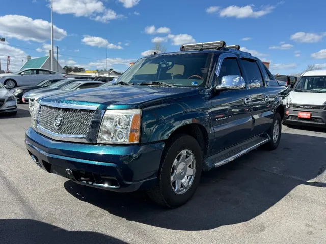2005 Cadillac Escalade EXT Base