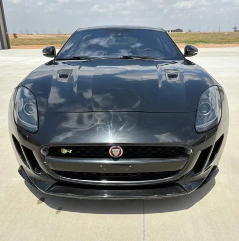 2017 Jaguar F-TYPE R's photo