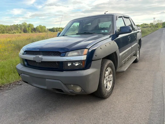 2002 Chevrolet Avalanche's photo