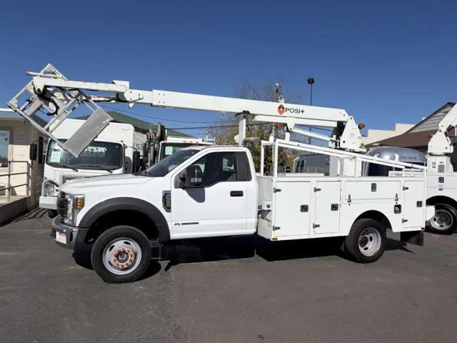 2019 Ford F-550 Super Duty Chassis Cab