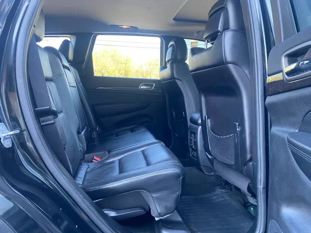 2012 Jeep Grand Cherokee Laredo - Photo 10