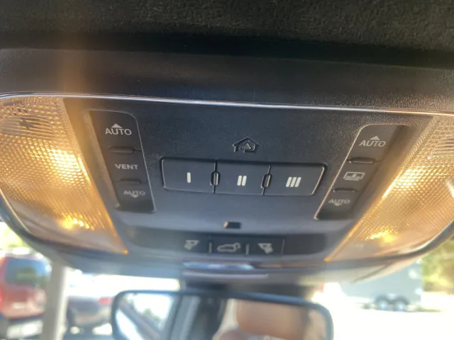 2020 Jeep Grand Cherokee Summit - Photo 12