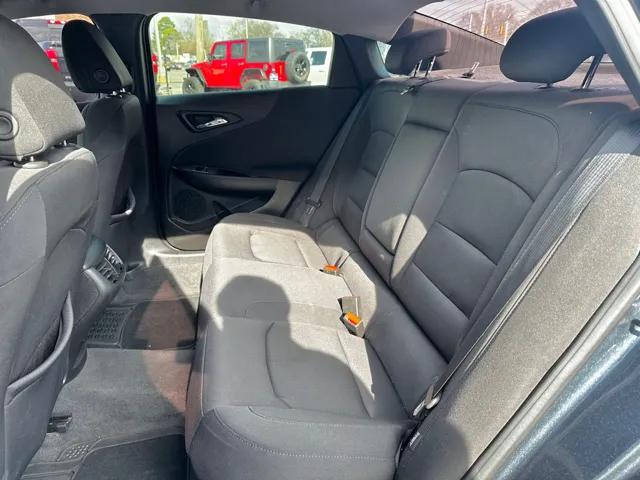 2019 Chevrolet Malibu 1LT - Photo 9