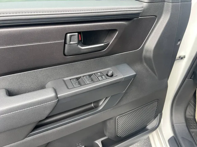 2025 Toyota Tundra SR - Photo 16