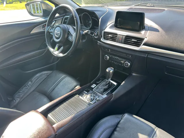 2017 Mazda Mazda3 Touring - Photo 18