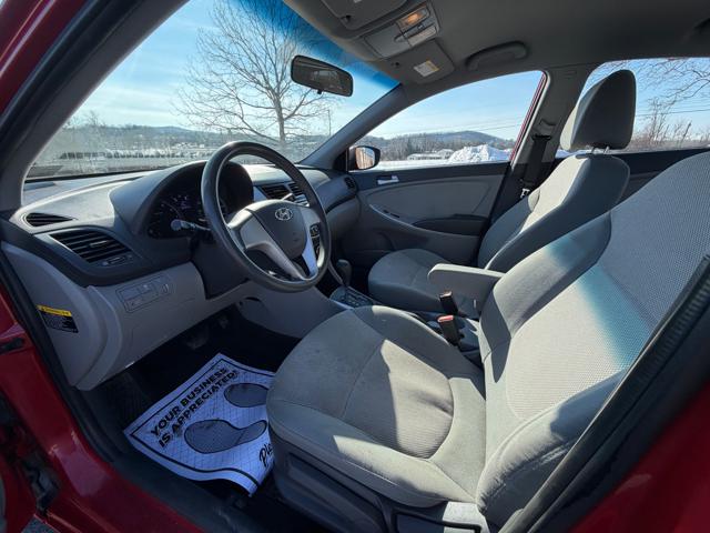 2013 Hyundai Accent GLS 4-Door