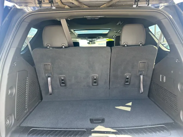 2023 GMC Yukon SLT - Photo 19