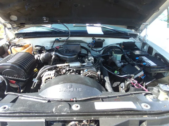 1998 Chevrolet Tahoe LS - Photo 21