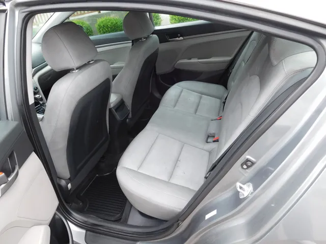 2017 Hyundai Elantra SE - Photo 9