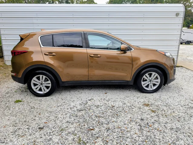 2017 Kia Sportage LX photo 2