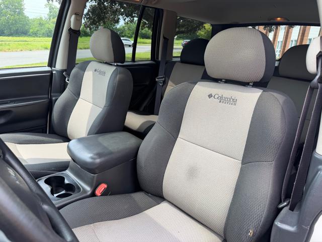 2004 Jeep Grand Cherokee Laredo 4WD