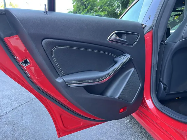 2019 Mercedes-Benz CLA CLA250 - Photo 13