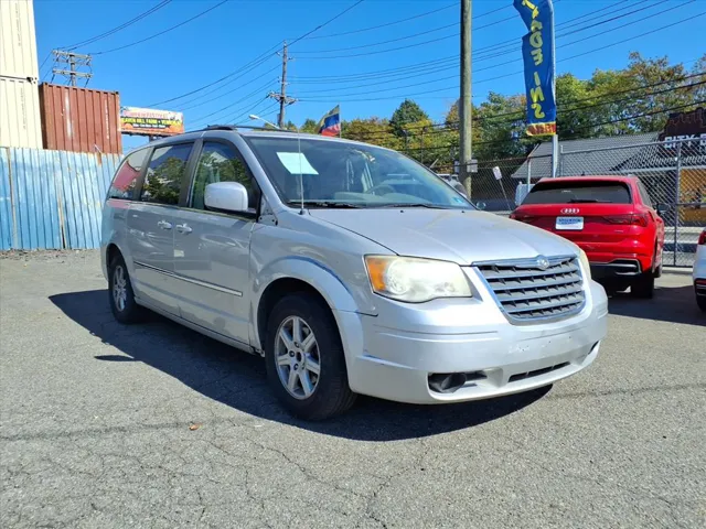 2010 Chrysler Town & Country