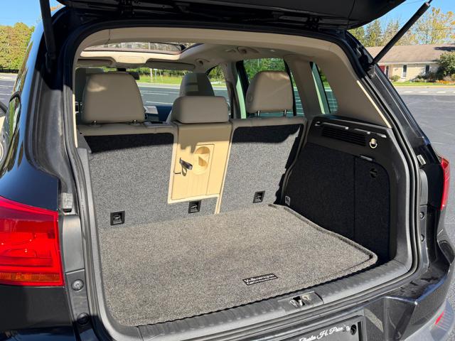 2013 Volkswagen Tiguan 2.0T SEL 4Motion