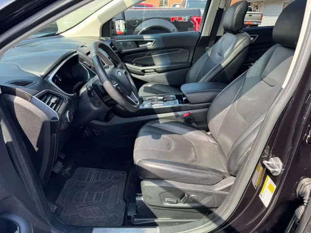 2019 Ford Edge Titanium - Photo 6