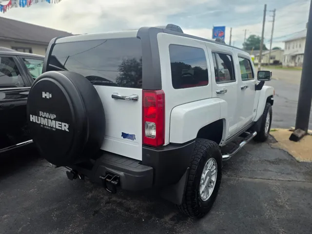2010 Hummer H3 Luxury Edition - Photo 6