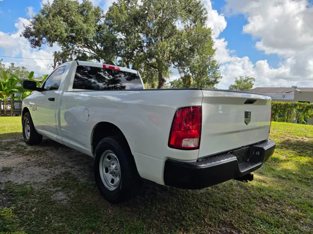 2019 Ram 1500 Classic photo 5