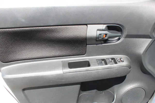 2008 Scion xB photo 10