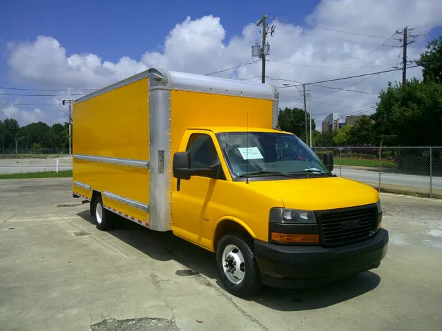 2021 GMC Savana Cutaway Work Van's photo