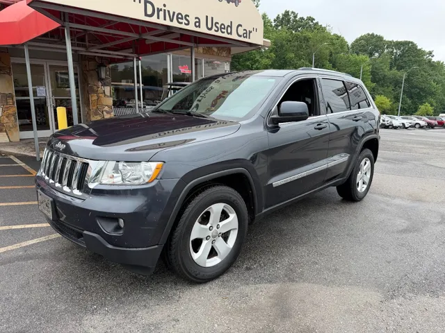 2013 Jeep Grand Cherokee Laredo X 4WD's photo