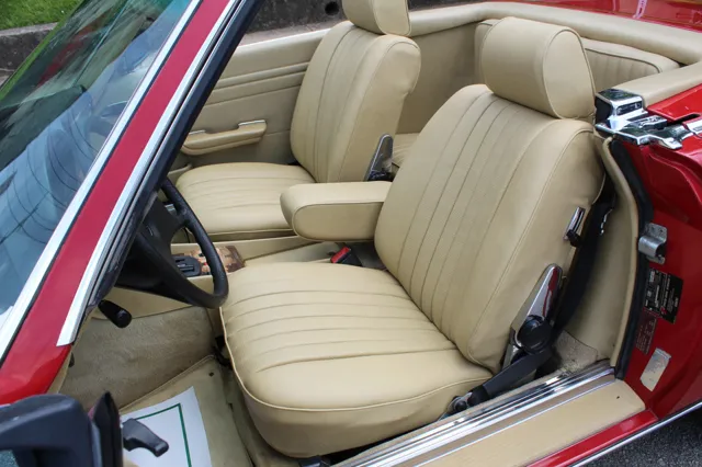 1982 Mercedes Benz 380 photo 16