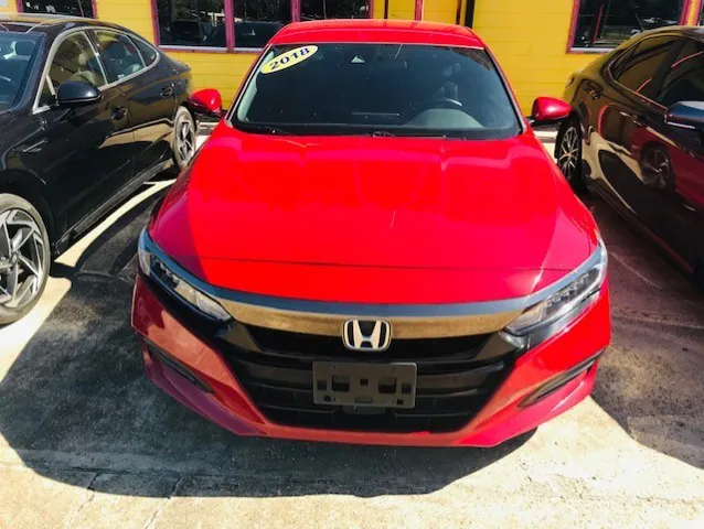 2018 Honda Accord Sport's photo