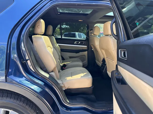 2016 Ford Explorer XLT - Photo 34