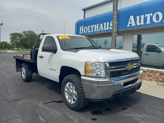 2013 Chevrolet Silverado HD 1LT 4WD Regular Cab LWB's photo