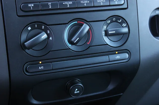 2007 Ford F-150 STX - Photo 27