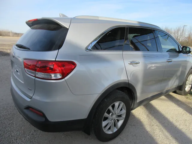 2016 Kia Sorento LX - Photo 7