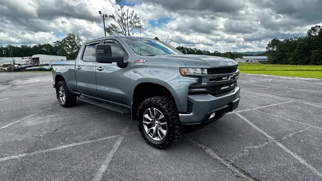 2019 Chevrolet Silverado 1500 RST 4X4 Crew Cab Standard Box's photo