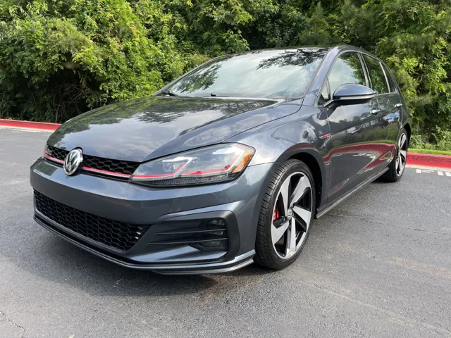 2018 Volkswagen Golf GTI 2.0T SE 4-door DSG's photo