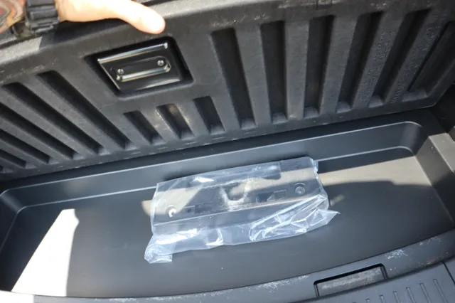 2012 Nissan Rogue SV - Photo 25