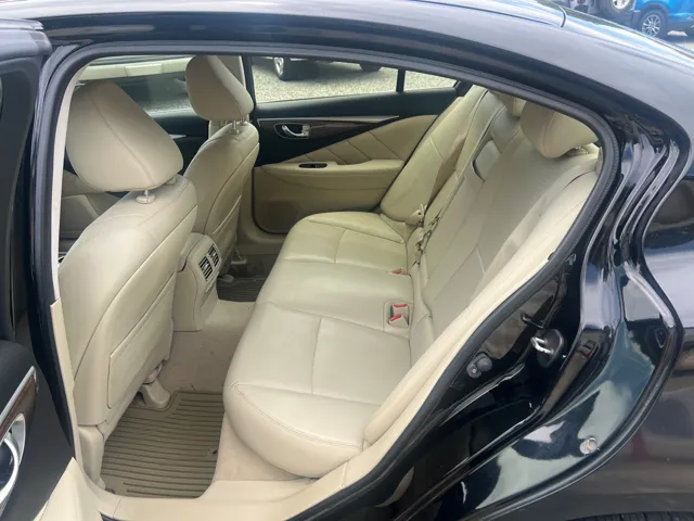 2015 INFINITI Q50 Premium - Photo 10