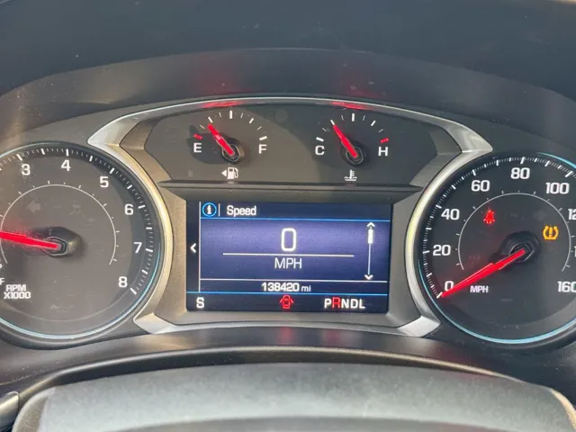 2019 Chevrolet Equinox LT - Photo 17
