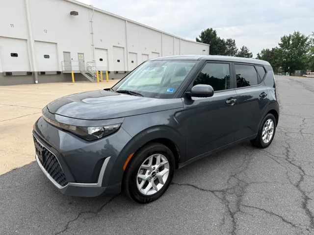 2023 Kia Soul LX - Photo 7