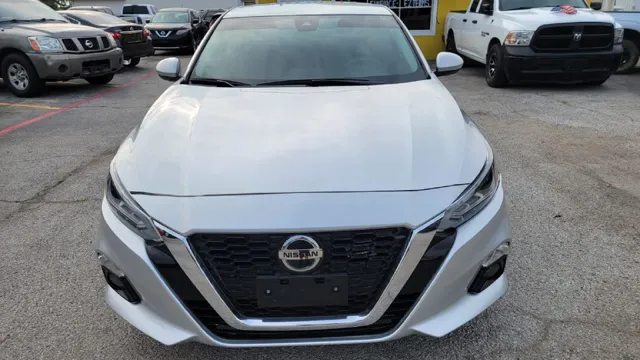 2021 Nissan Altima 2.5 SV