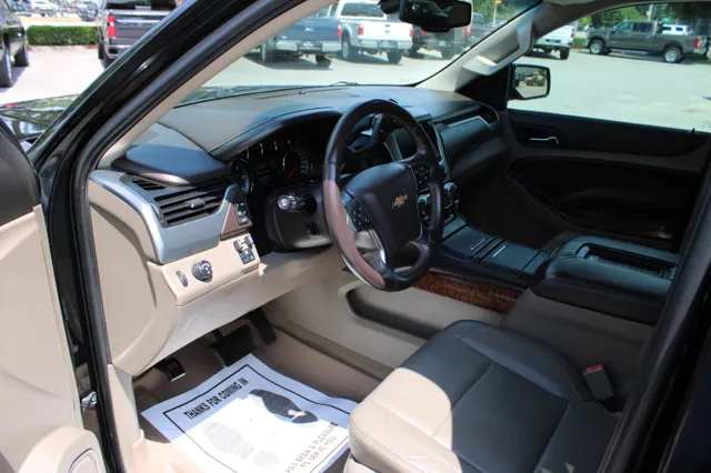 2015 Chevrolet Suburban LTZ - Photo 14