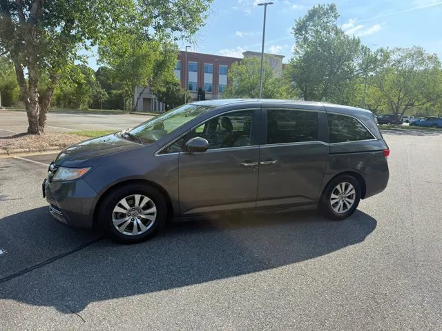 2015 Honda Odyssey EX-L with DVD Rear Entertainment System's photo