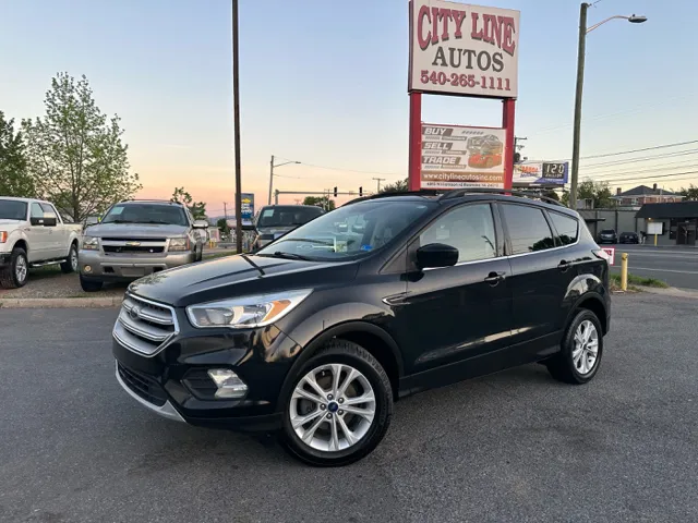 2018 Ford Escape SE's photo