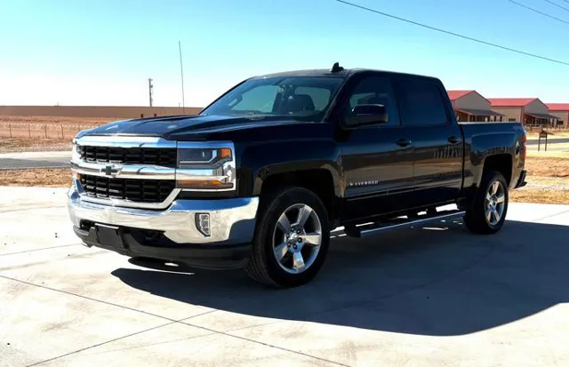 2017 Chevrolet Silverado 1500 LT's photo