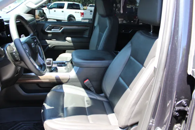 2024 Chevrolet Silverado 1500 RST - Photo 21