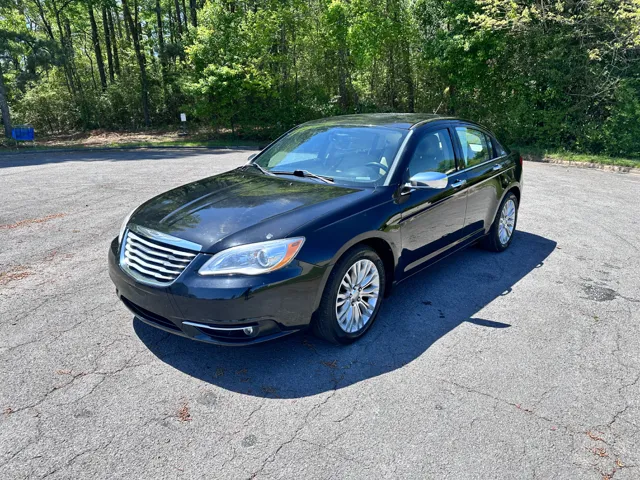 2013 Chrysler 200 Limited