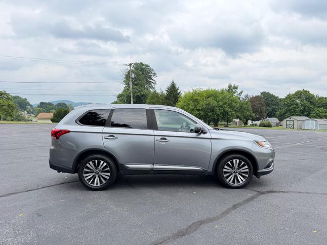 2019 Mitsubishi Outlander ES 2WD