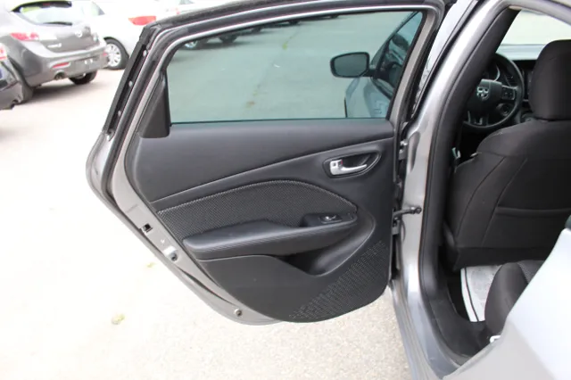 2016 Dodge Dart SE - Photo 13